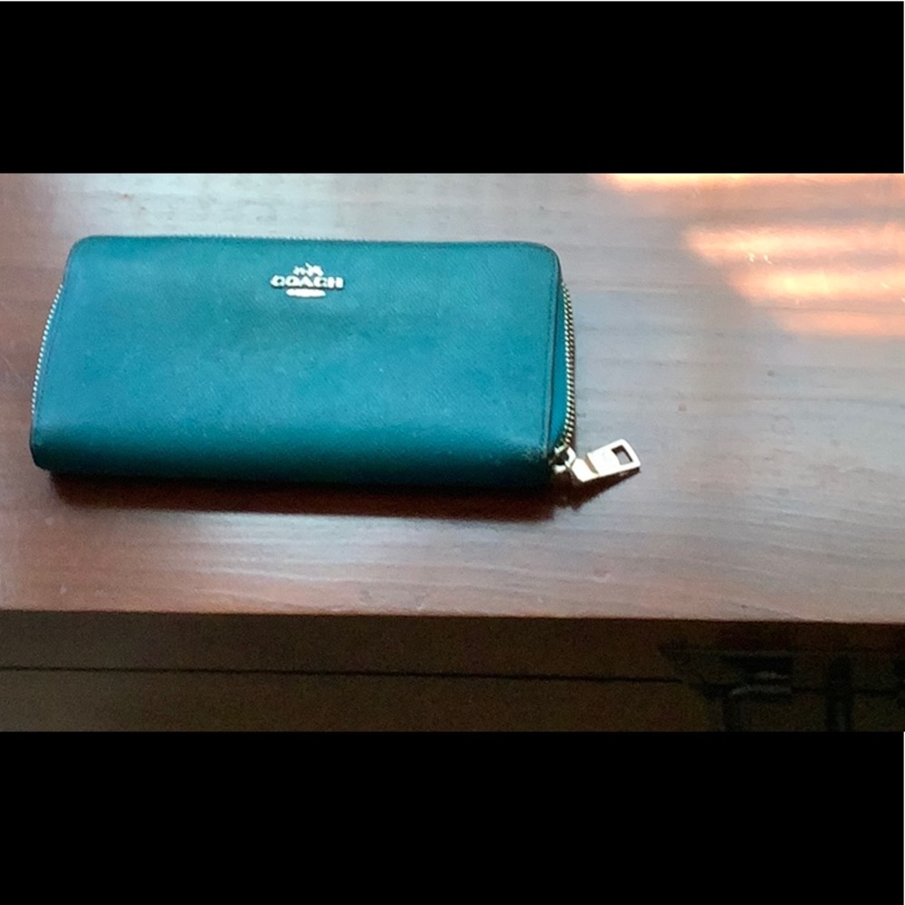 Coach Accordian Wallet-For Repair